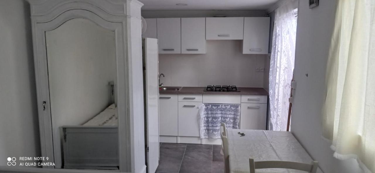 Micromaison Proche Beauval Et Chateaux De La Loire Apartment Gievres